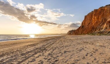 'Pristine' Portugal beach has glorious views and no crowds | Europe | Travel