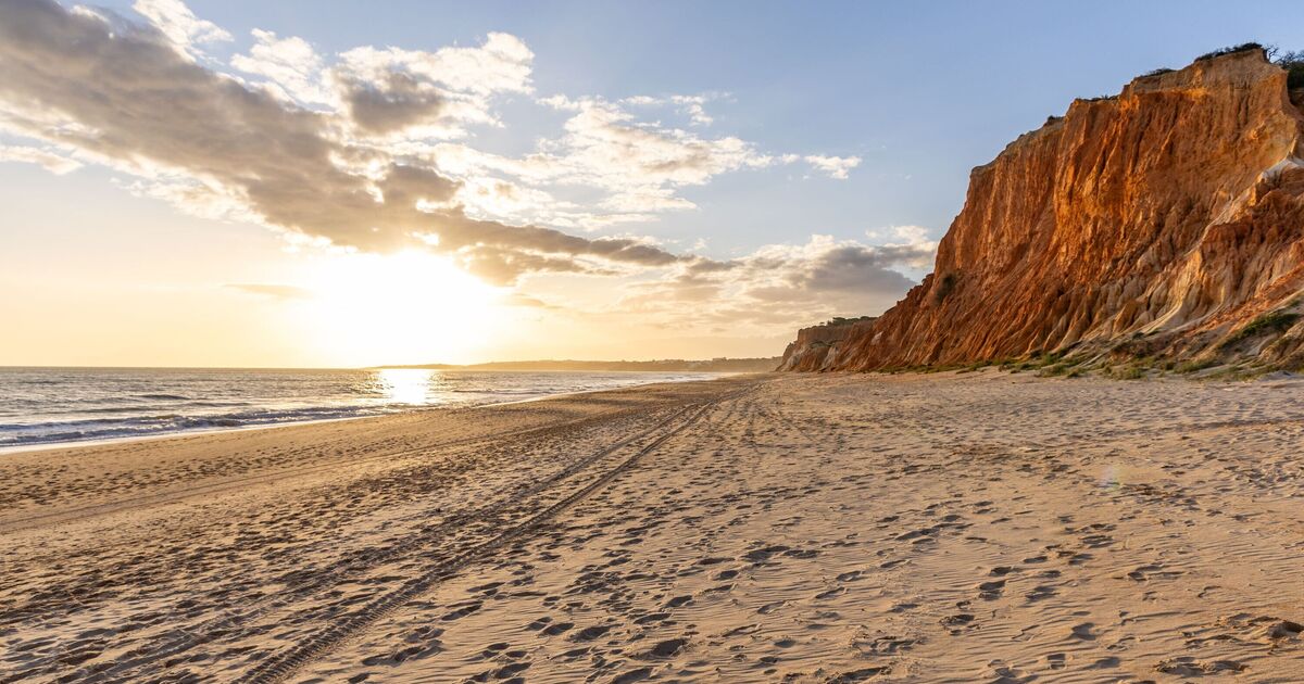 'Pristine' Portugal beach has glorious views and no crowds | Europe | Travel