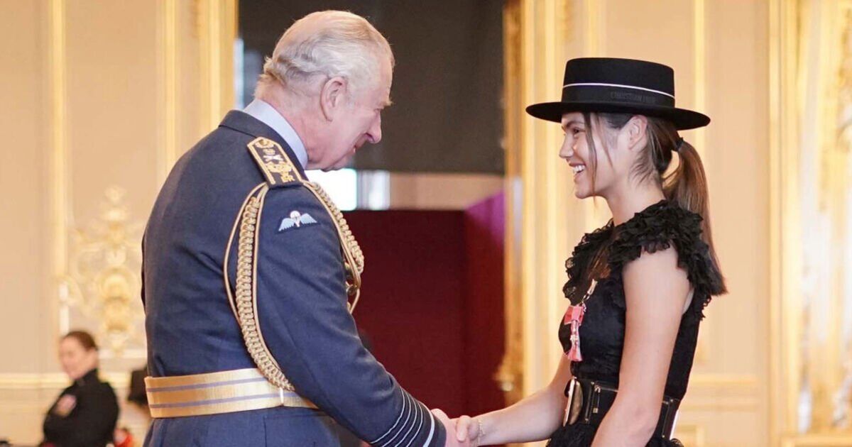 King Charles has tennis fans in stitches with hilarious 6-word question to Emma Raducanu | Royal | News