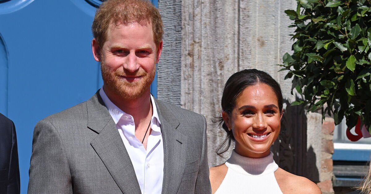 Royal Family LIVE: Sign Meghan wanted to 'take Harry' before Megxit | Royal | News