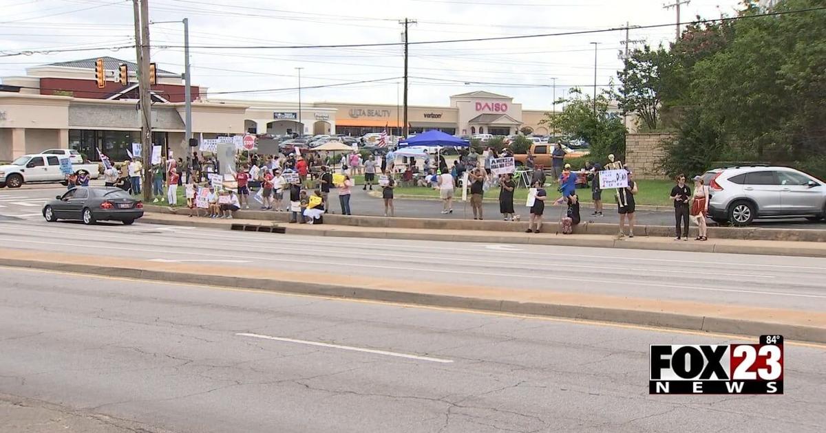 Protestors gather on July 4th to protest Trump administration | News