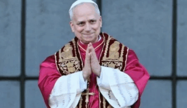 'Hug therapy': How Pope Leo is trying to unify Vatican | National