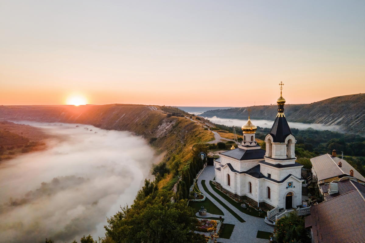 G Adventures announces new trips to Moldova & Romania