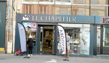« Comment ont-ils eu cette clé ? » : en trois minutes, 12 000 € de bijoux volés dans une bijouterie à Saint-Brieuc