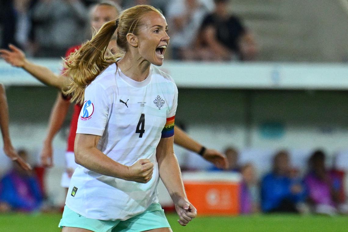 FILE PHOTO: Soccer Football - UEFA Women's Euro 2025 - Group A - Norway v Iceland - Stockhorn Arena, Thun, Switzerland - July 10, 2025 Iceland's Glodis Viggosdottir celebrates scoring their third goal REUTERS/Annegret Hilse/File Photo