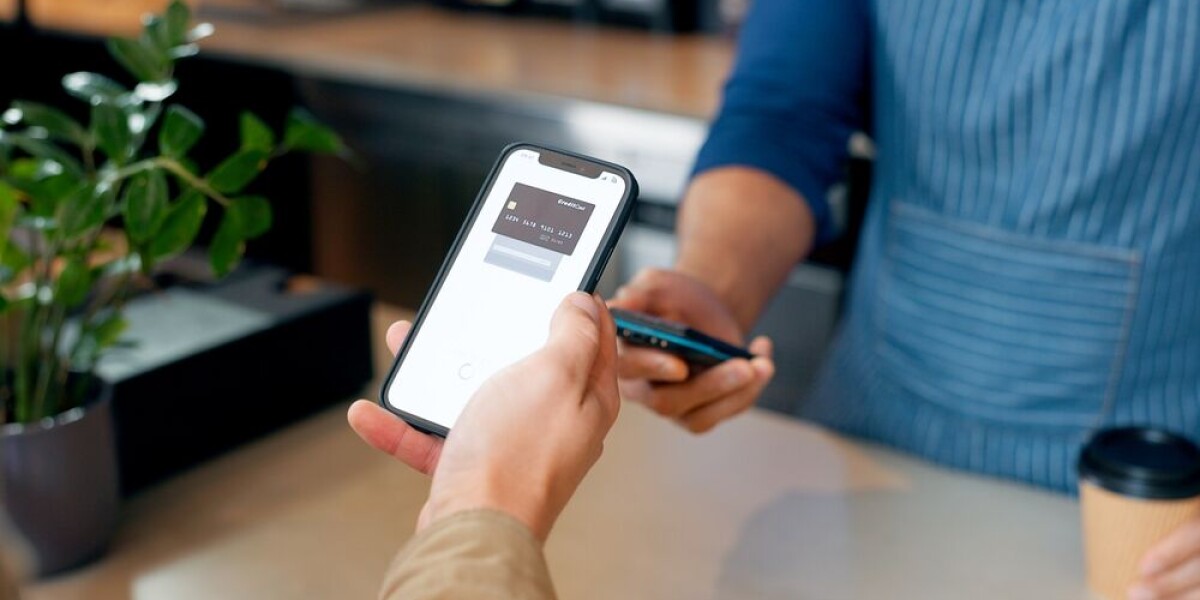 Virtual bank cards in France: How they work