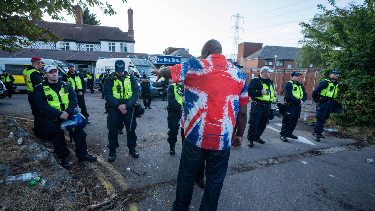 Essex Police to ‘step up response’ to migrant hotel protests as chief denies...
