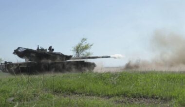 Russia loses 1,050 soldiers over past day