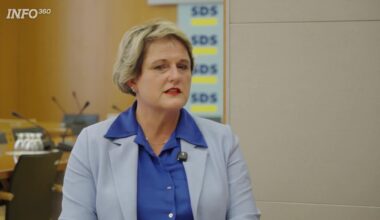 Jelka Godec (SDS): Ne čutim, da bi jaz ali naši poslanci spreminjali državni zbor v cirkus