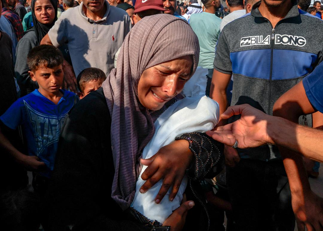 Palestinske helsemyndigheter melder om økende antall dødsfall grunnet sult. Matkøene har blitt livsfarlige.