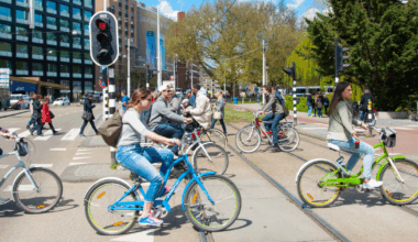 Municipalities in the Netherlands to experiment with speed limits for cyclists