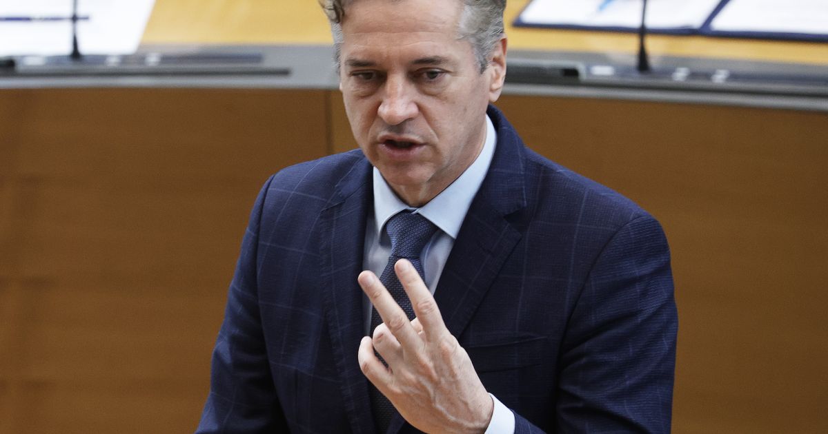 Golob: Slovenija si bo prizadevala za "še bolj odločne ukrepe zoper izraelsko vlado"
