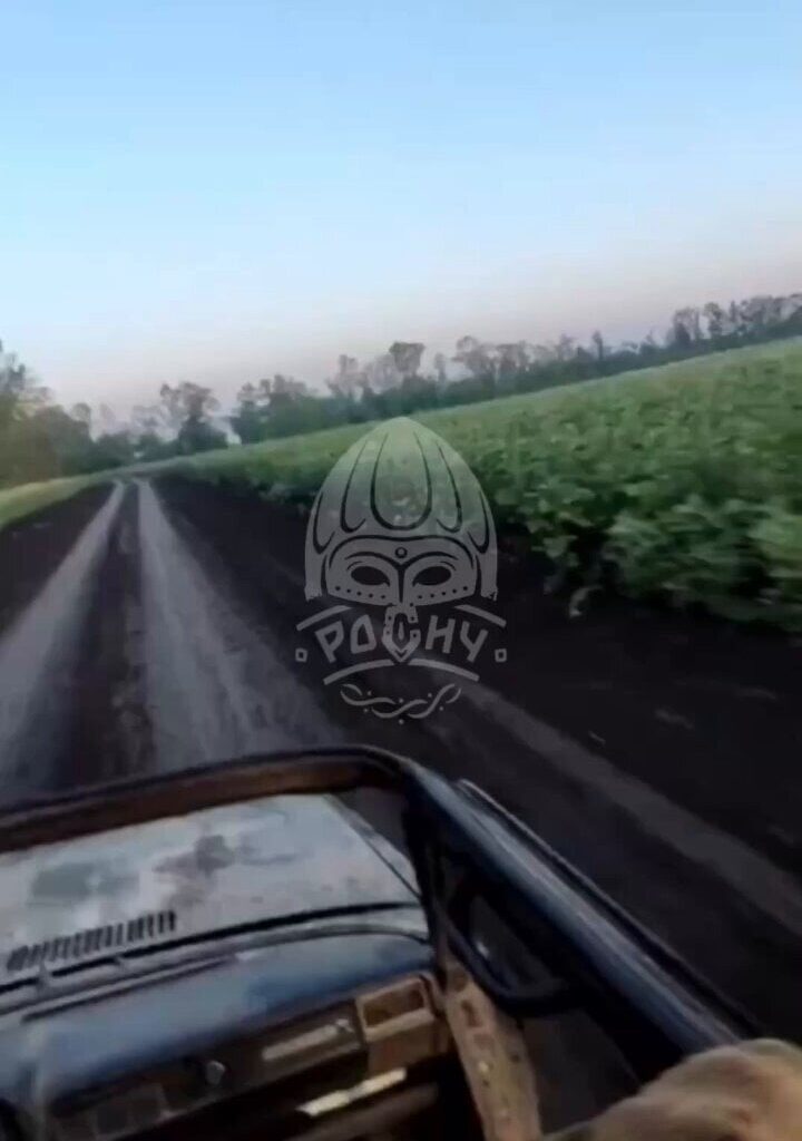 "Second best military in the world" things.... Russian soldiers can’t seem to share the road. A combat biker pulled off a spectacular stunt — flying straight off his bike and landing backside-first inside his comrades’ vehicle.