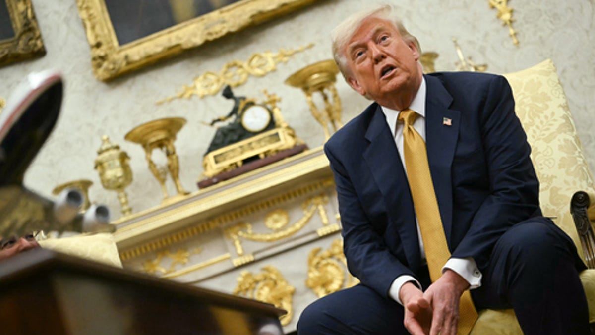 Inside his 'perfecto' White House makeover