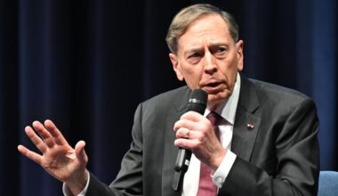 Ex-CIA-Chef David Petraeus: Putin war Geschenk für die NATO