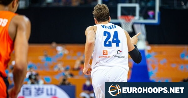 Jan Vesely is out for Czech Republic in the EuroBasket