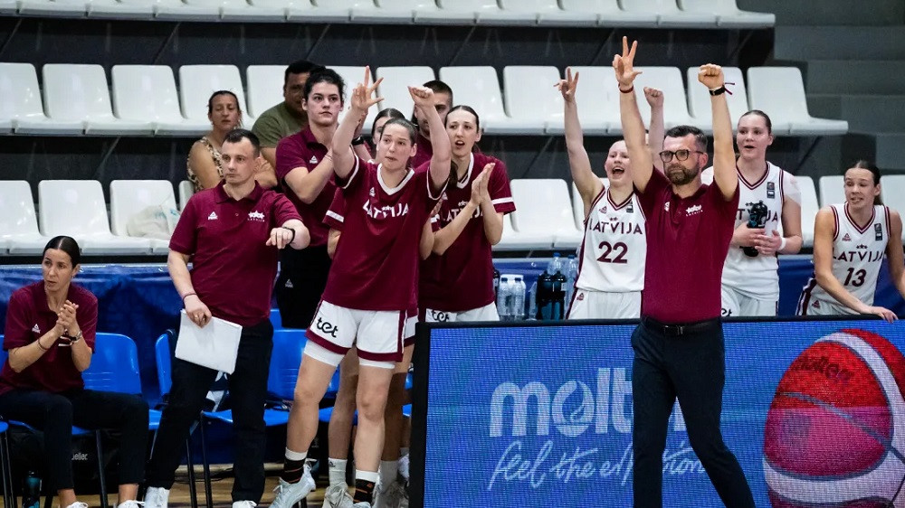 Nesportiskā piezīme maina spēli, Latvija nosargā vietu A divīzijā – Basketbols – Sportacentrs.com