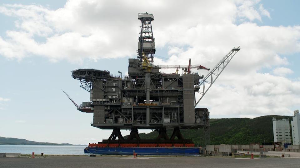 Before arriving in Bull Arm, the 2300 tonne topside had a two week, 3500 nautical mile long, journey from Ingleside, Texas where it was built.