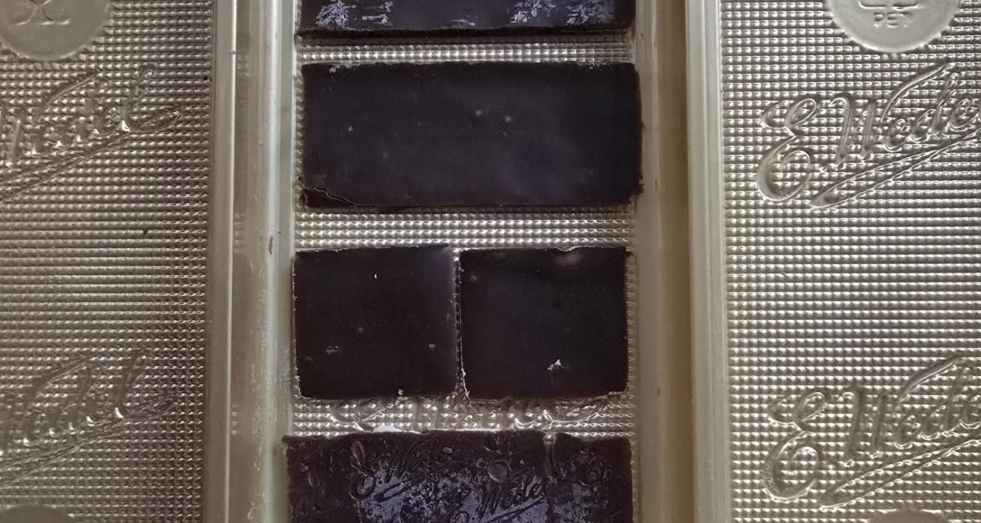 Anyone else peel their Ptasie Mleczko before eating?