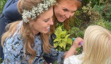 The Duchess of York pictured with daughter Princess Beatrice and granddaughter Sienna