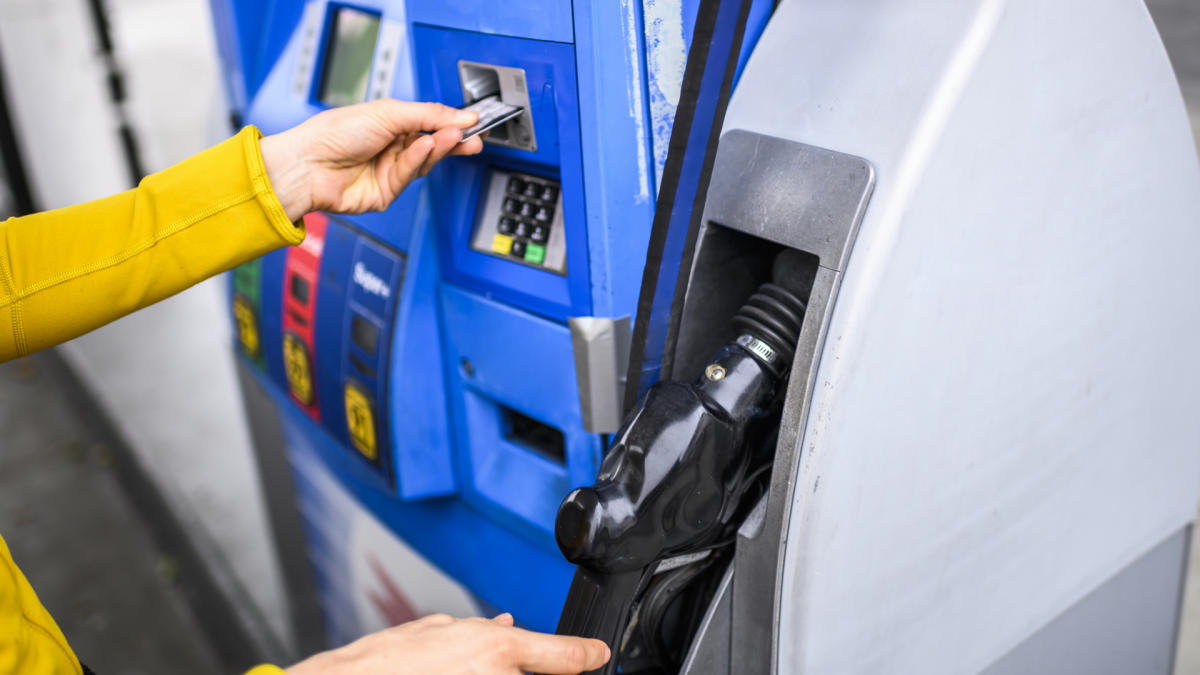 4 Key Signs Gas Prices Will Spike Due to Shortages in the Middle East
