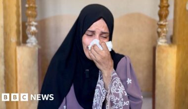 Mother mourns sons killed in Israeli strike while waiting for aid