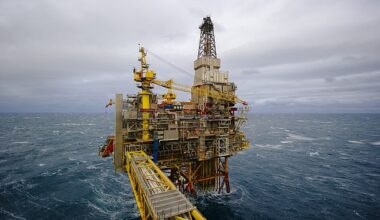 Lower oil and gas prices will hurt BP's quarterly profits