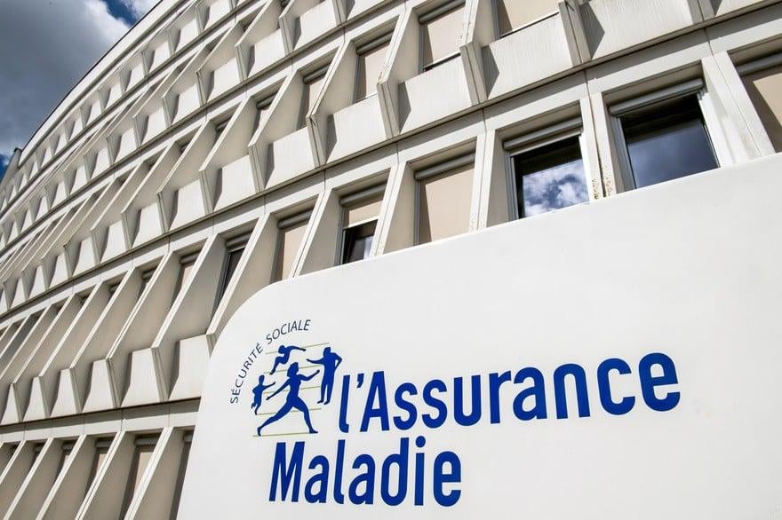 Lutte contre la fraude, hausse du temps de travail… Les « solutions » des Français pour sauver la protection sociale