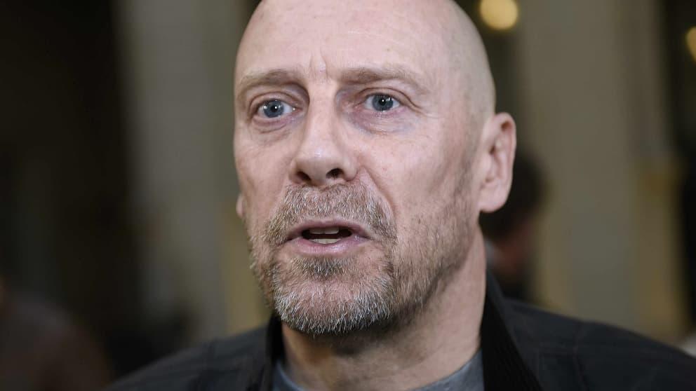 INFO BFMTV. Ingérence pro-iranienne en France: Alain Soral recherché pour "provocation au terrorisme"