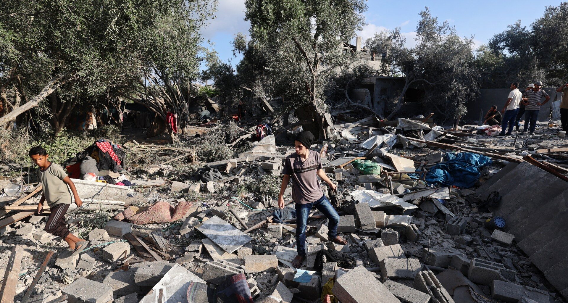 Children collecting water among 59 Palestinians killed by Israel in Gaza | Israel-Palestine conflict News