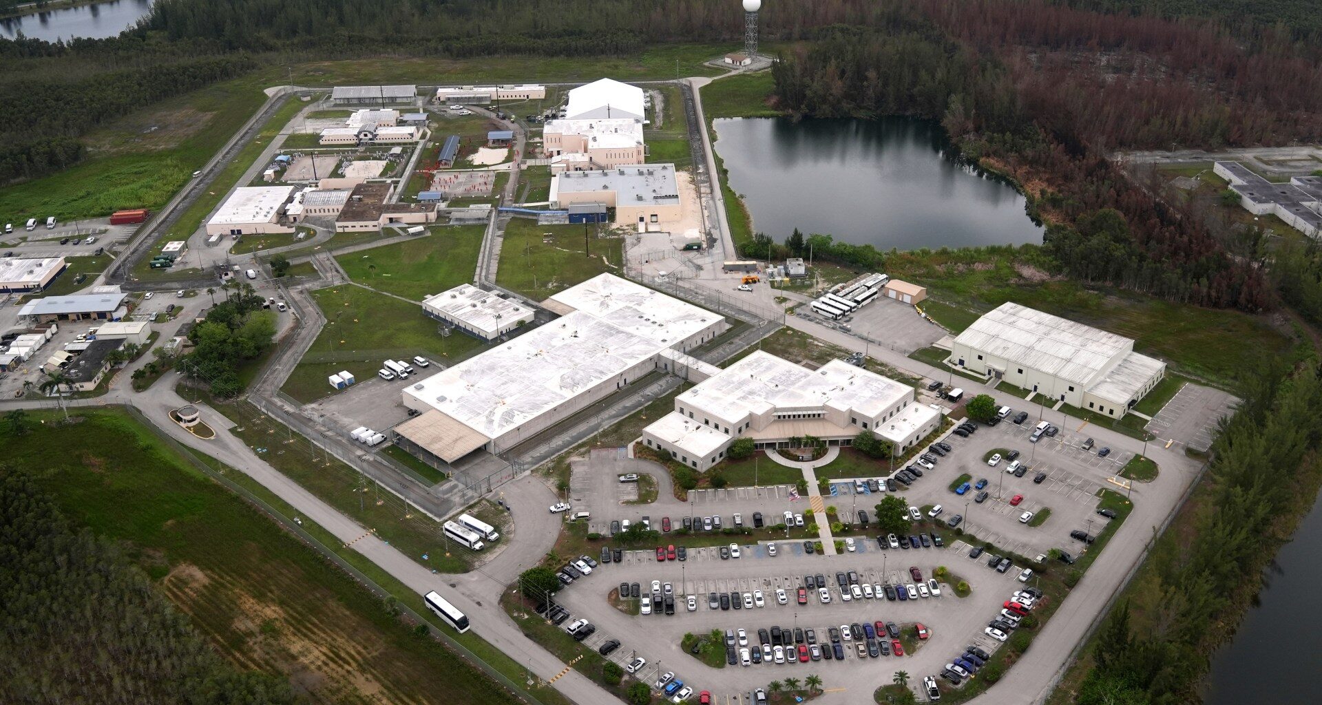 ‘Less than human’: Report details Trump immigration detention centre abuses | Donald Trump News