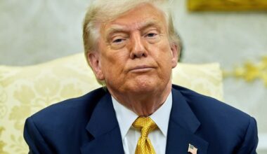 Trump hosts Qatar’s PM for private dinner, meets Bahrain crown prince | Business and Economy News
