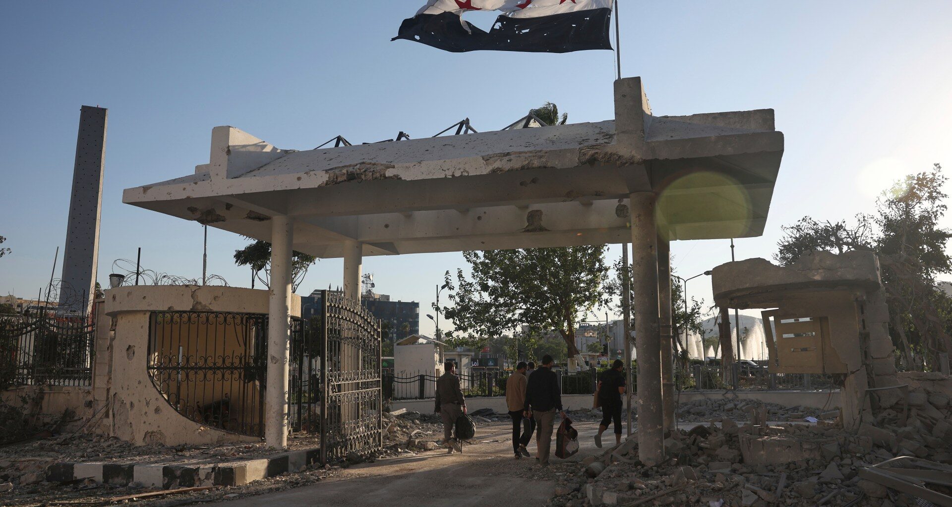 Why did Israel bomb Syria? A look at the Druze and the violence in Suwayda | Armed Groups News