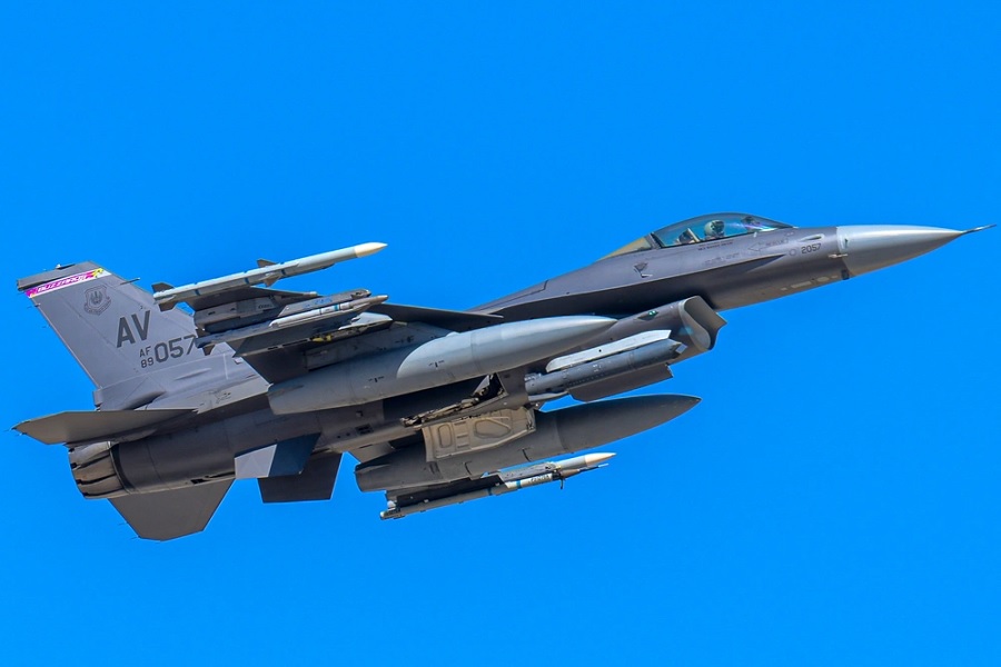 Commander of Polish Air Force takes test flight in KF-21 fighter jet prototype