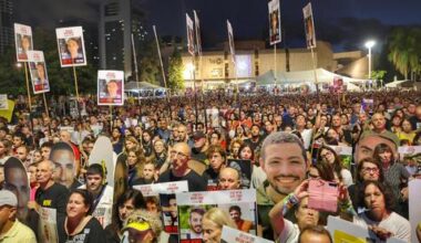 Thousands rally in Tel Aviv, across Israel amid ceasefire talks