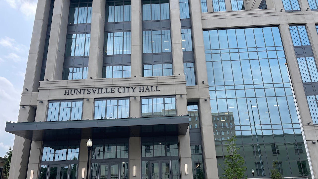 Split Huntsville City Council votes to form energy district for natural gas projects