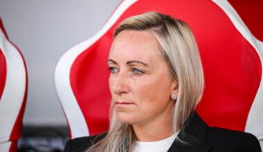 Red Flames-bondscoach Elisabet Gunnarsdottir voor cruciale EK-match: “Vraag 5.000 mensen wie wint en die ene die ‘België’ zegt, kent niks van voetbal”