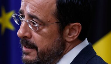 Rival leaders in Cyprus will meet informally with UN chief this month