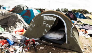 Kære Roskilde Festival. I ved jo, hvad der virker, hvorfor gør I så ikke mere ved affaldet?