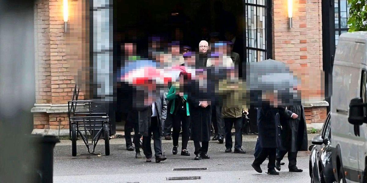 SS-Lied bei Begräbnis: FPÖ-Abgeordnete verlieren Verfahren gegen STANDARD