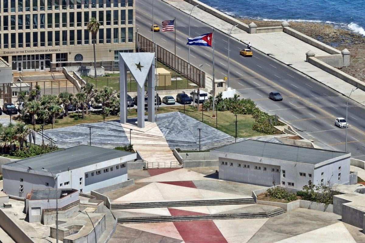 Cuban diplomats eye Switzerland in bid to ease US economic pressure