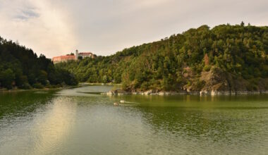 Bulgarian firm to install pilot hydropower plant on pontoon on Danube