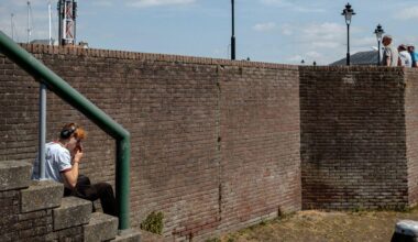 Als Zeeuwse uithoek kampt Vlissingen met grootstedelijke problemen: ‘Soms vinden we bij heel jonge gastjes al messen’