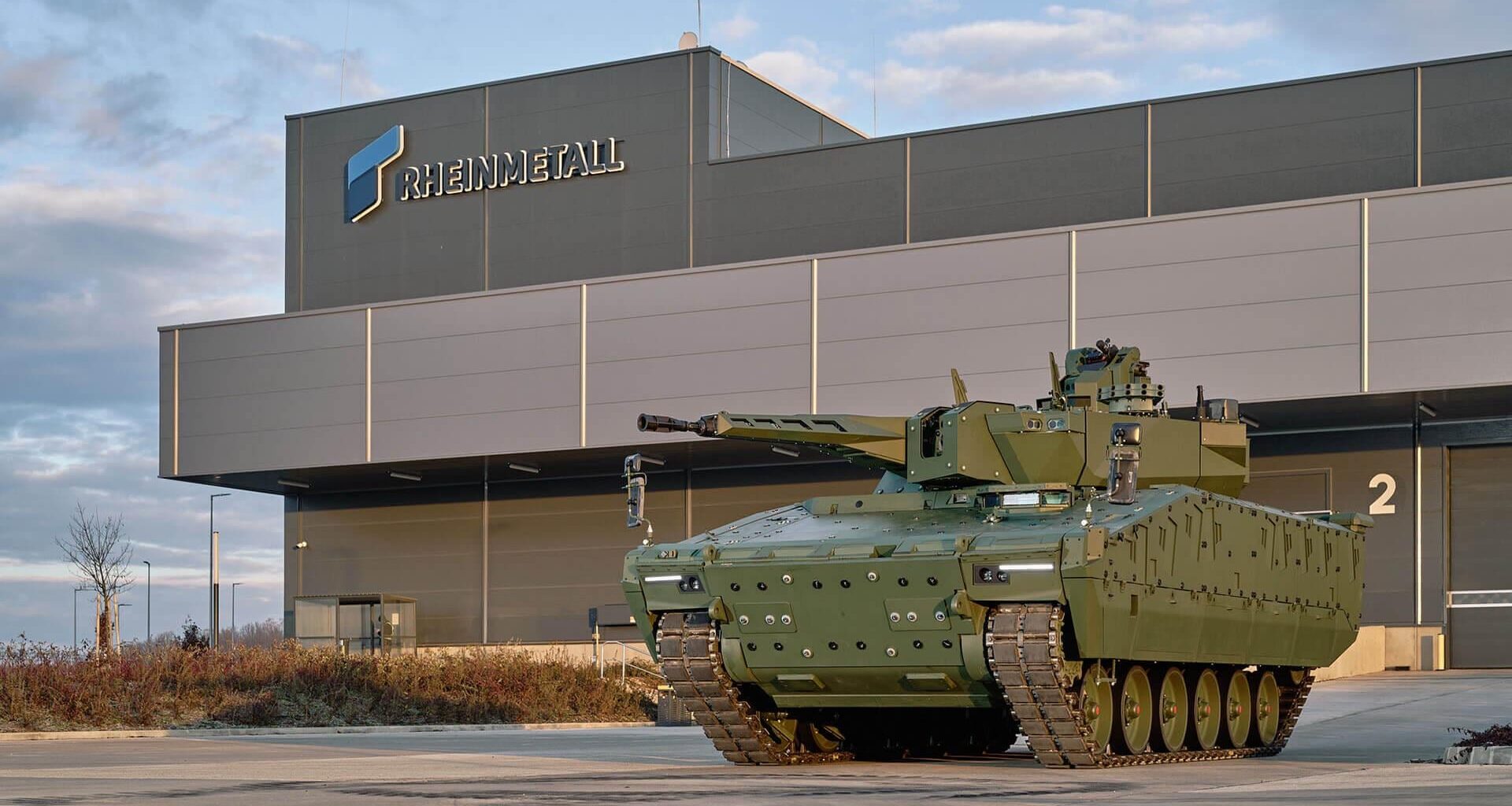 Lynx IFV trials in Ukraine are still ongoing. "Time is running out and every week that passes makes it less likely that Rheinmetall will achieve its goal of not only setting up the production of the infantry fighting vehicle in Ukraine, but also starting it as early as 2027."