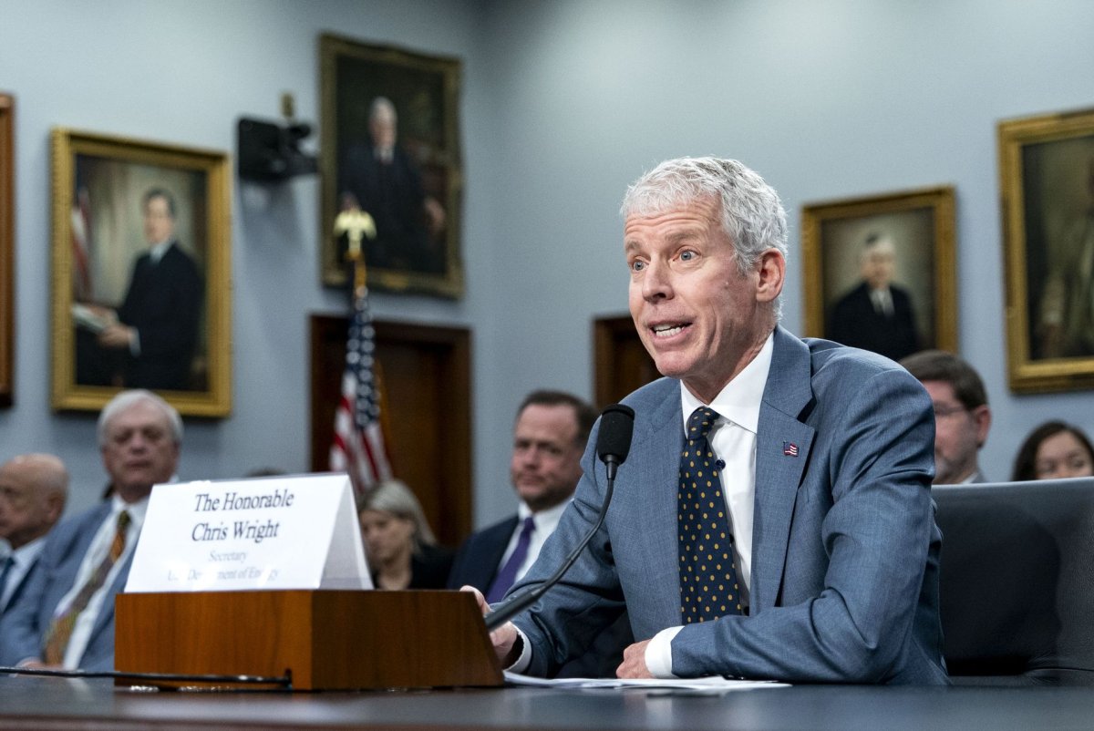 DOE approves giving ExxonMobil a million barrels of oil from reserve