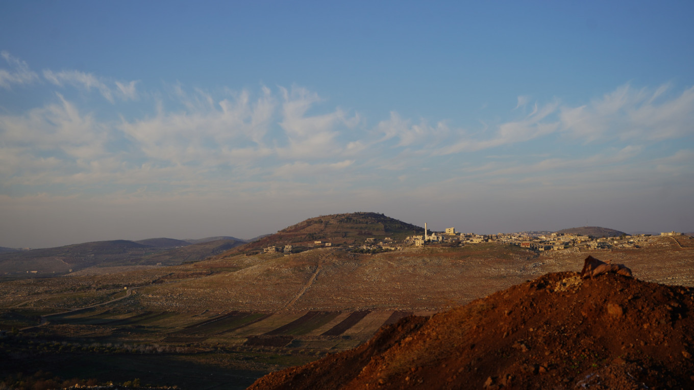 
					View of the former front line in the Idlib Governorate, where Abu Musa and Abdullah once fought against Assad's Russian-backed forces.					 					Iryna Matviyishyn 				