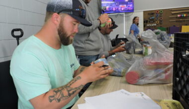 Volunteers From Expand Energy Help Ohio County Family Resource Network Feed Community | News, Sports, Jobs