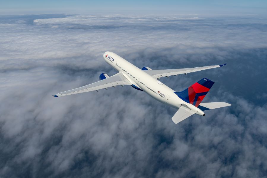 New Airline Dominance: Now, Delta and United Outpace Rivals Across U.S.–Canada, U.S.–Europe, Trans‑Pacific And Domestic Markets