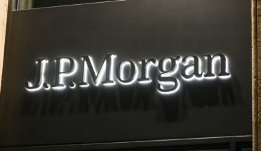 JPMorgan Posts Strong Second Quarter Numbers, Though Dimon Warns Of Tariff, Geopolitical Risk