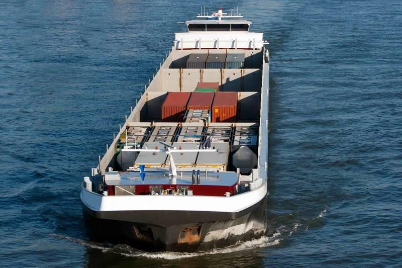 Germany: Low Water Levels Impede Rhine River Shipping